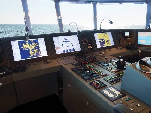 Ship bridge navigation equipment in daylight