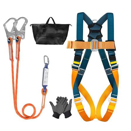 Safety harness with double hook lanyard and carry bag
